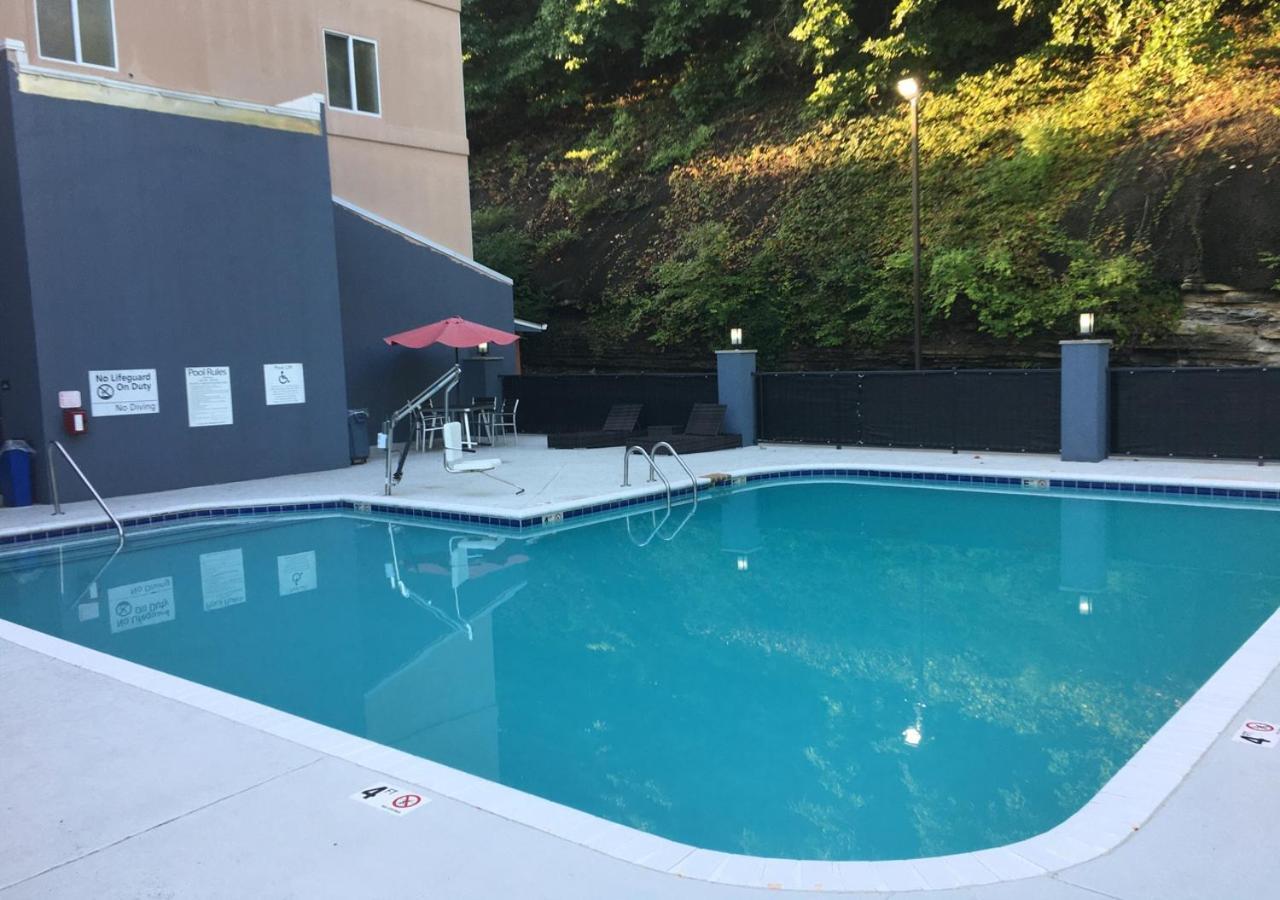 Comfort Suites Nashville Airport - Bna Εξωτερικό φωτογραφία