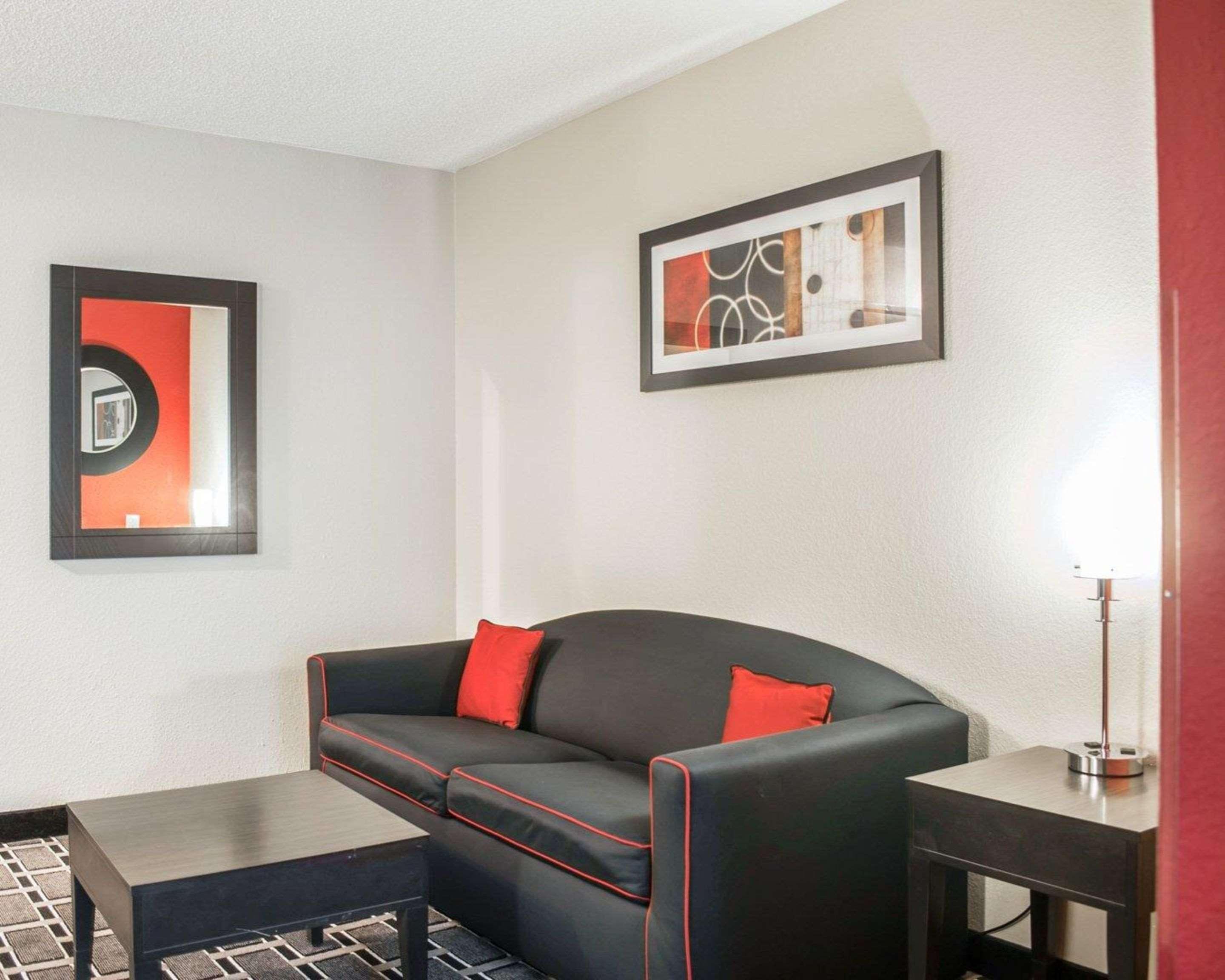 Comfort Suites Nashville Airport - Bna Εξωτερικό φωτογραφία