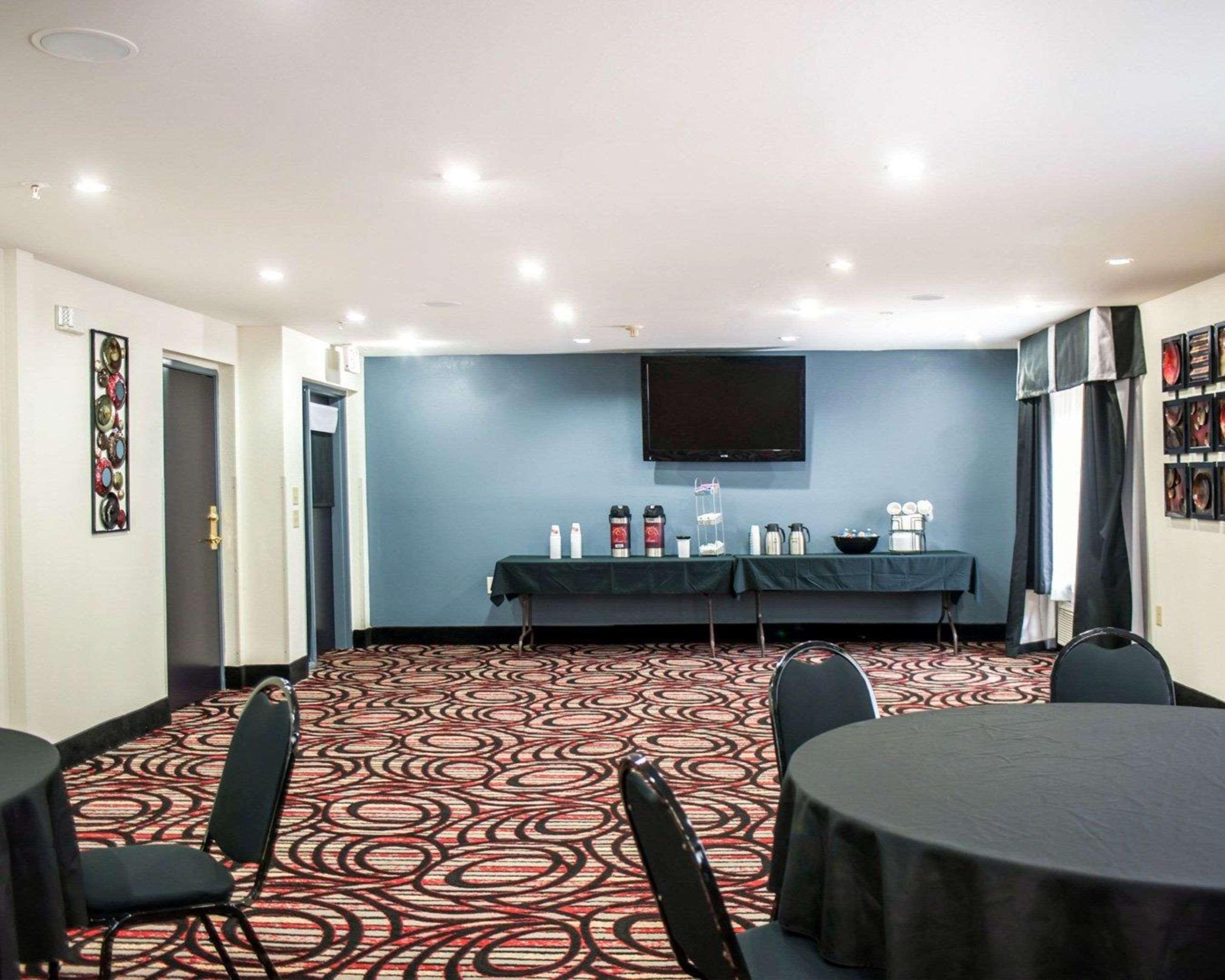 Comfort Suites Nashville Airport - Bna Εξωτερικό φωτογραφία