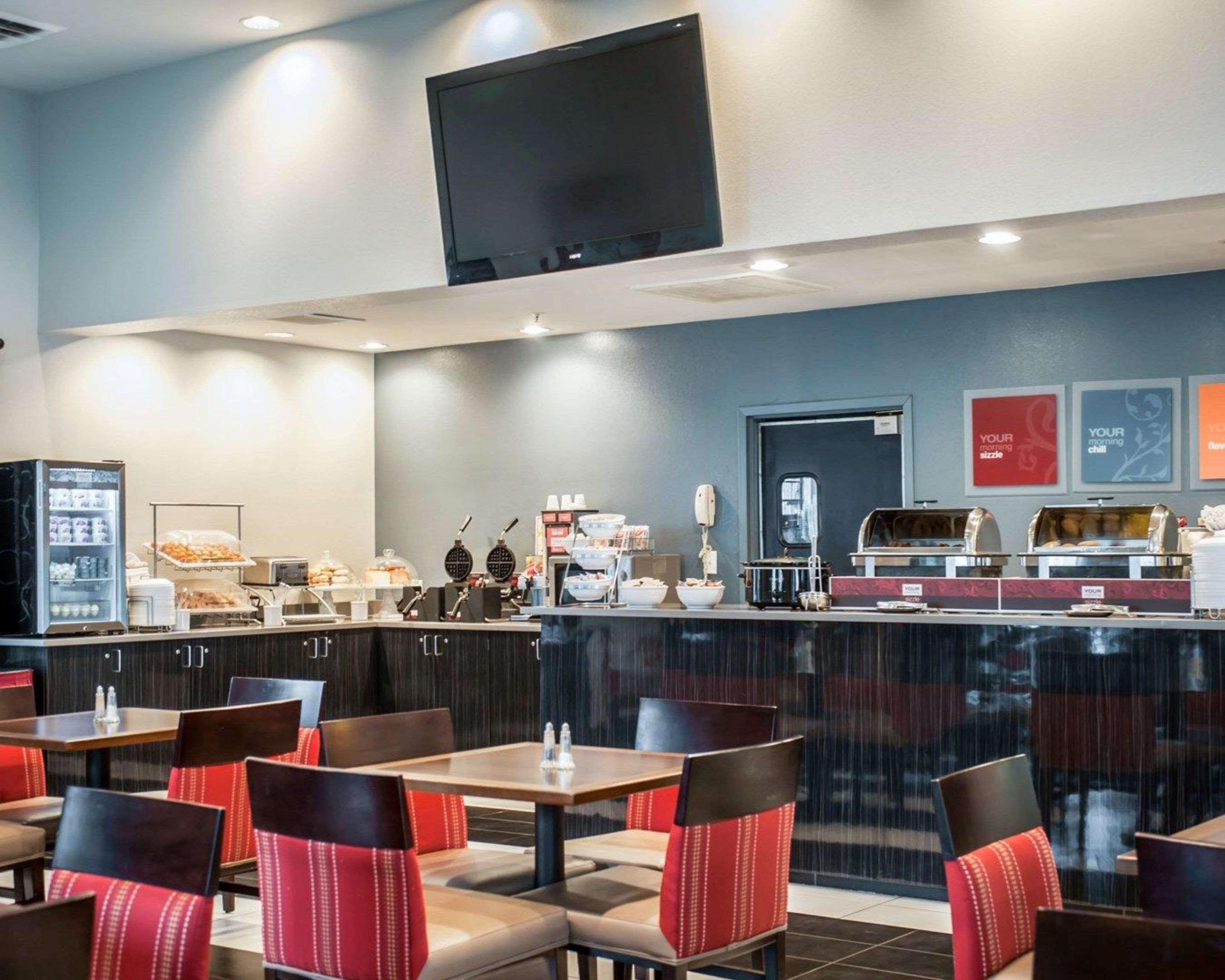 Comfort Suites Nashville Airport - Bna Εξωτερικό φωτογραφία