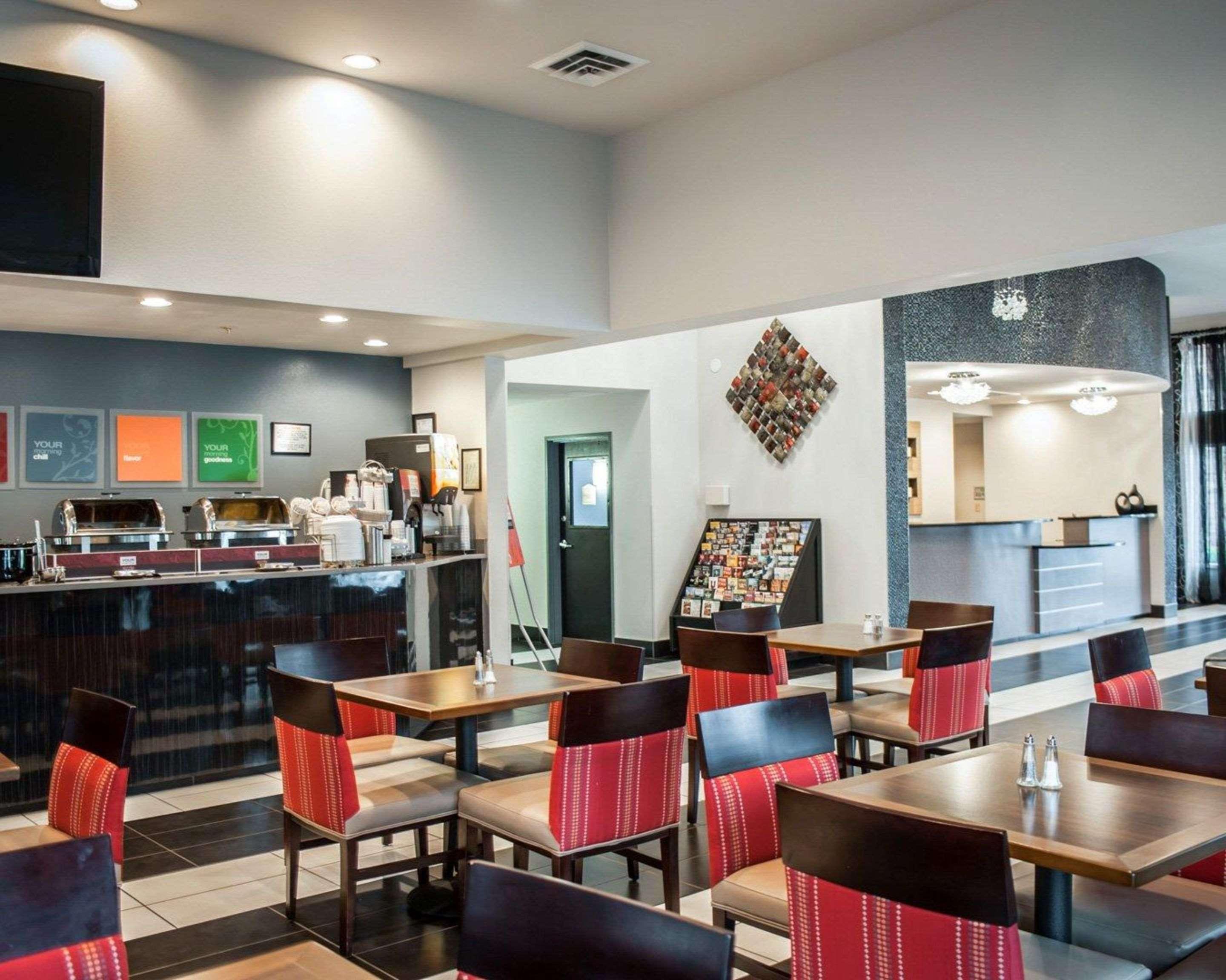 Comfort Suites Nashville Airport - Bna Εξωτερικό φωτογραφία