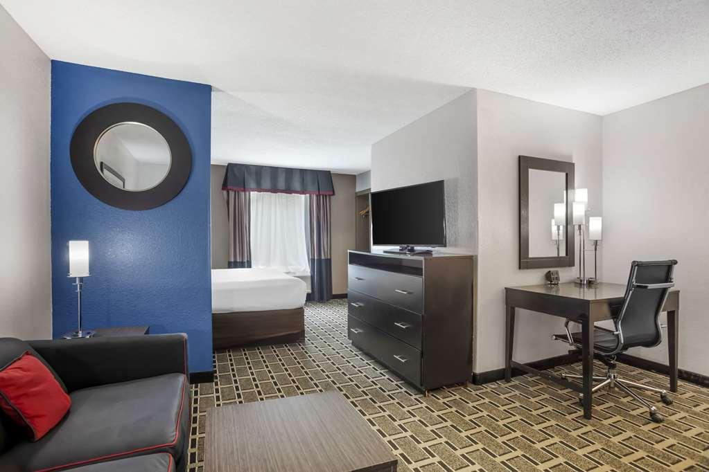 Comfort Suites Nashville Airport - Bna Δωμάτιο φωτογραφία