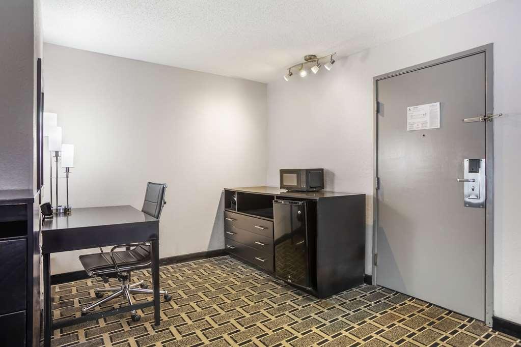Comfort Suites Nashville Airport - Bna Δωμάτιο φωτογραφία