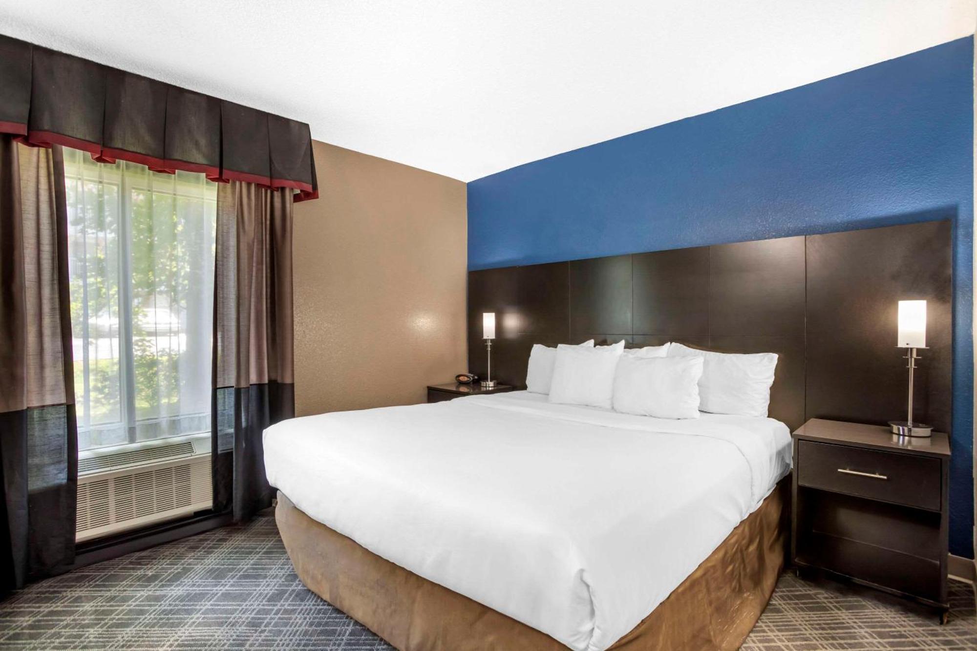Comfort Suites Nashville Airport - Bna Εξωτερικό φωτογραφία